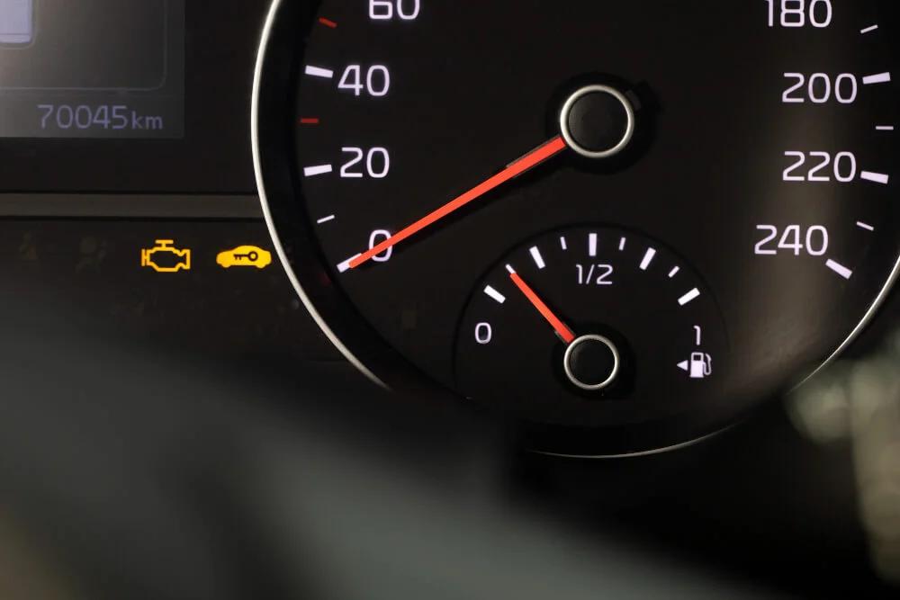 gps control de combustible - Cómo funciona un sensor de nivel de combustible
