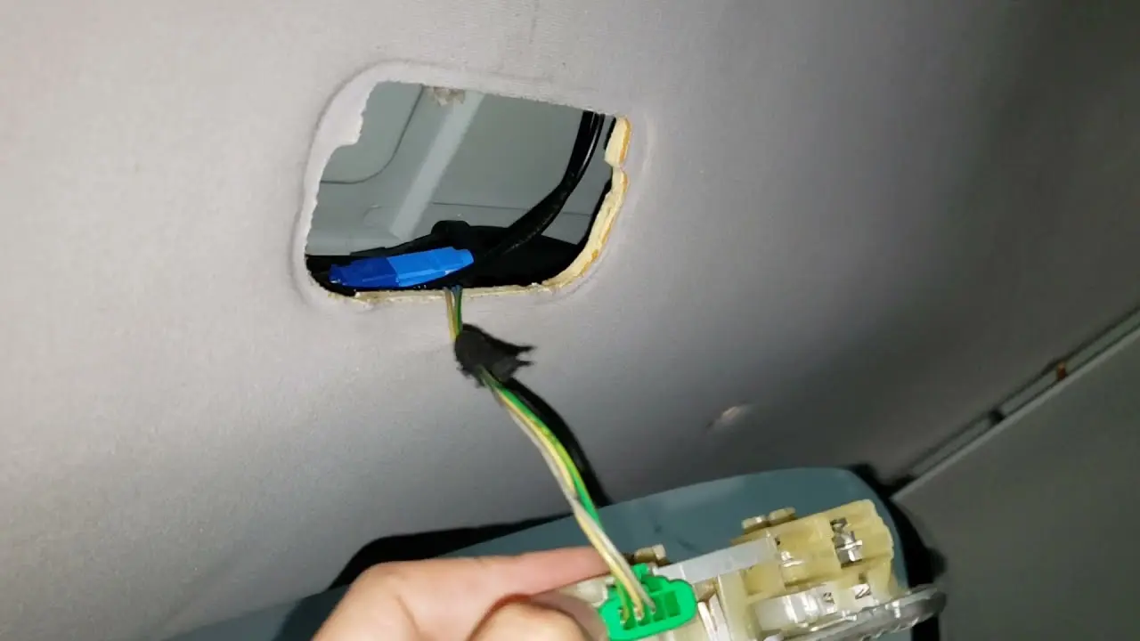 Antena GPS Peugeot: Ubicación y Solución de Problemas - Cómo utilizar la navegación en Peugeot 2008 antena gps peugeot ubicacion - Cómo utilizar la navegación en Peugeot 2008